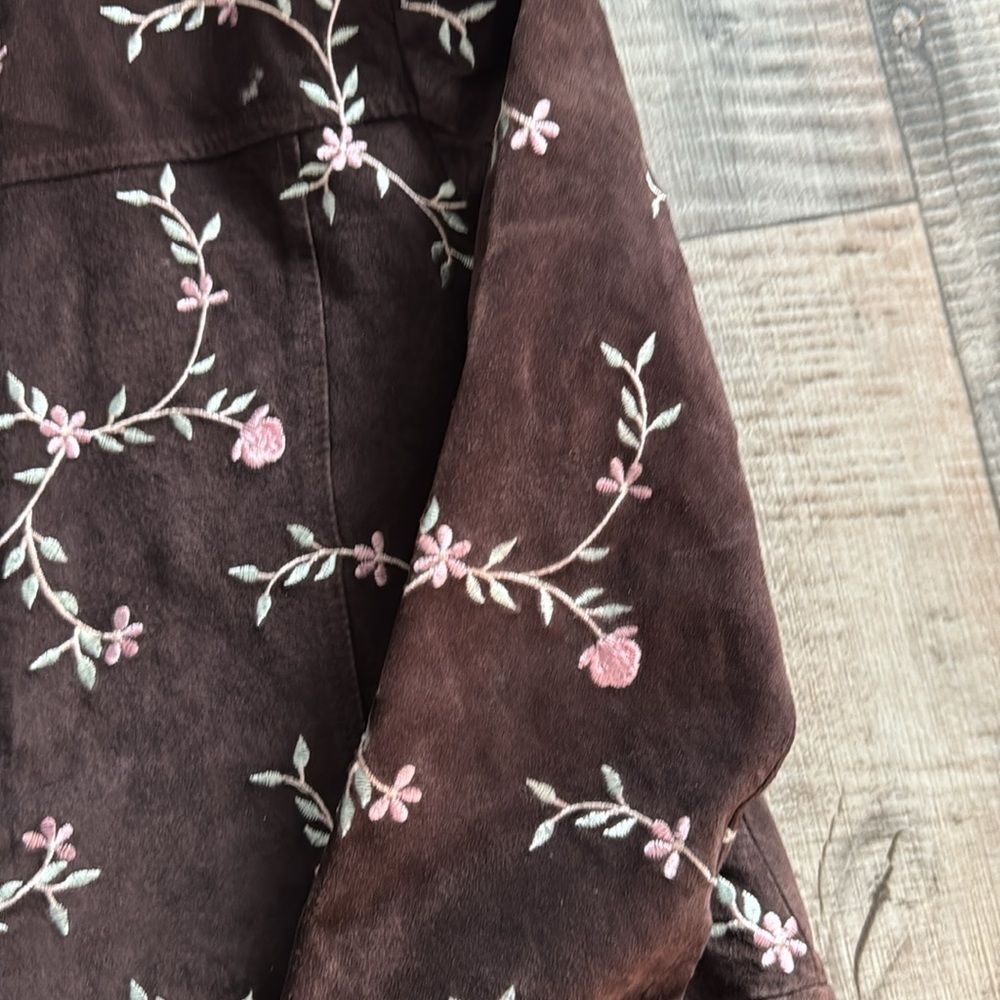 IN SUEDE Leather/Embroidery Jacket- size Small‎ - Picture 7 of 12